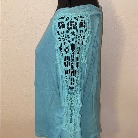 Nordstrom lush 3/4 sleeve top - Picture 3 of 5